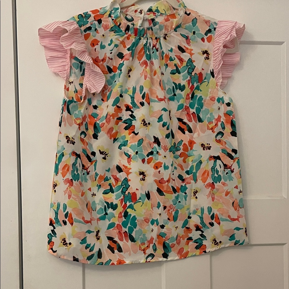 Floral Top with Ruffle Sleeves